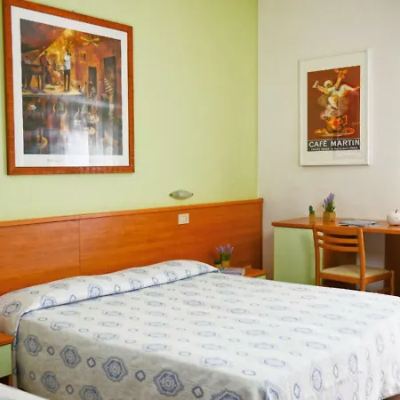 Domingo Hotel